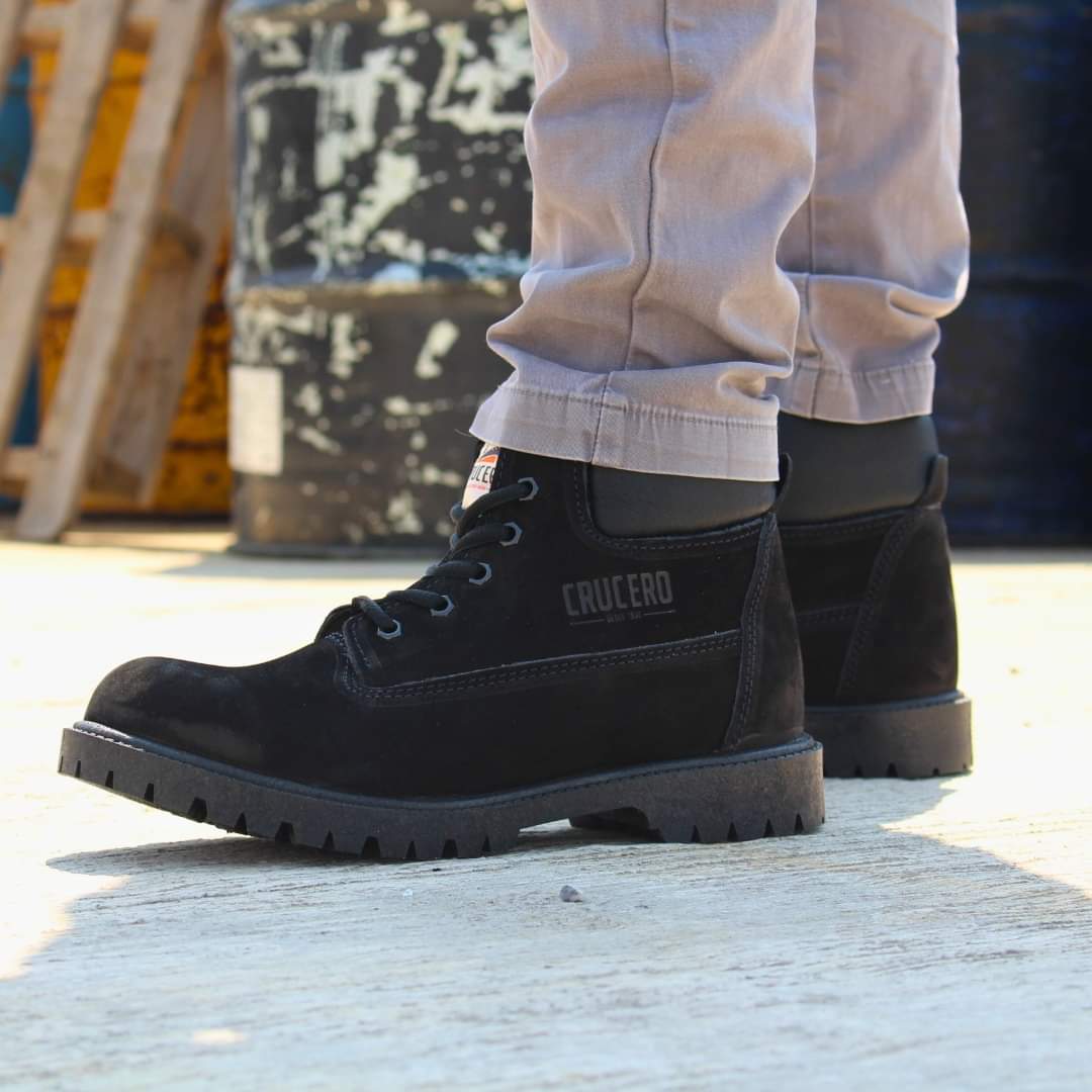 Polo Nubuck Negro